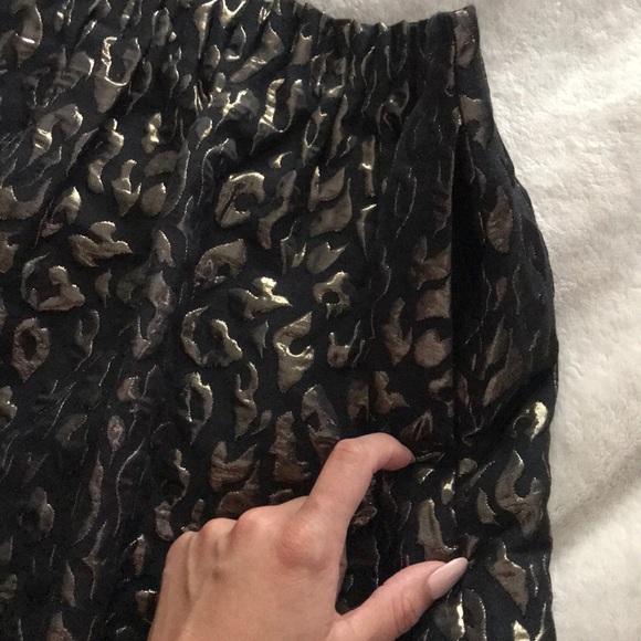 Kenneth Cole Gold Metallic Leopard Skirt - Picture 2 of 6